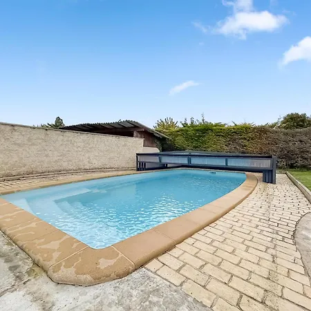 Feriehus Le Refuge De Piscine Privee Garat