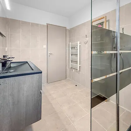 Feriehus Le Refuge De Piscine Privee *