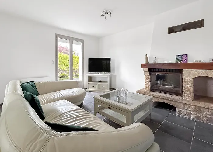 Nyaraló Le Refuge De Piscine Privee