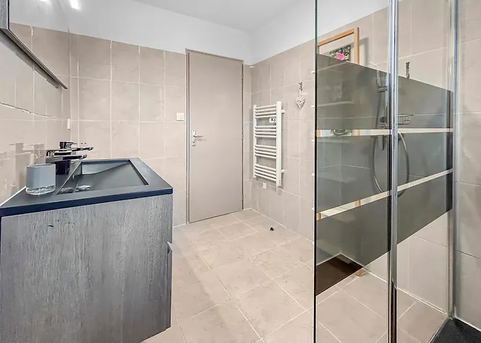 Nyaraló Le Refuge De Piscine Privee *