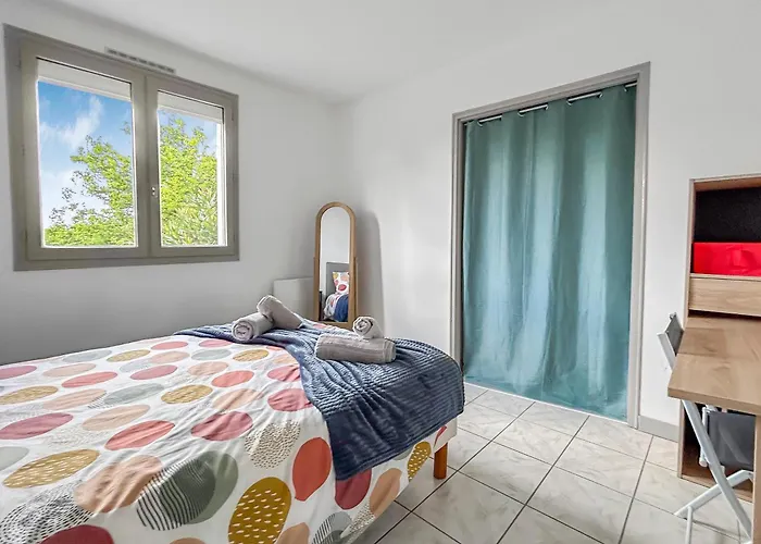 Hébergement de vacances Le Refuge De Piscine Privée Garat